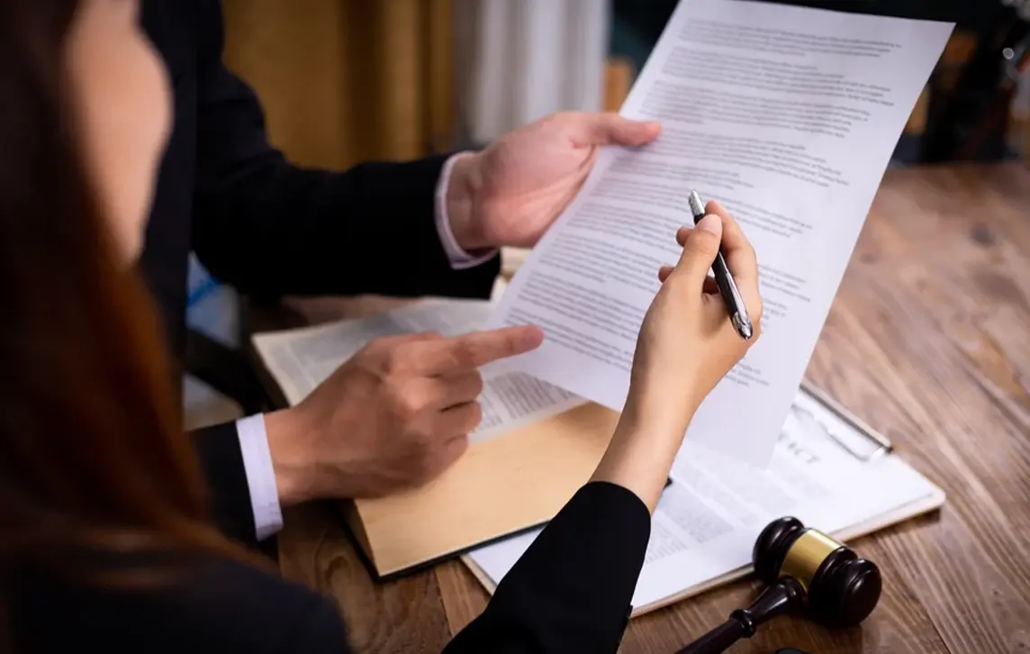 بررسی ریسک‌های موجود در سازمان